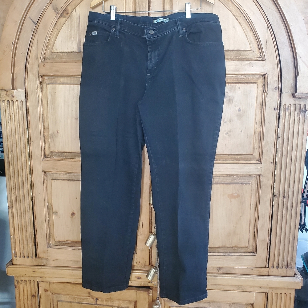 Lee 18 M black relax straight leg at the waist jeans